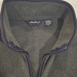 Eddie Bauer Men's Dark Green Soft Fleece Jacket, Size M